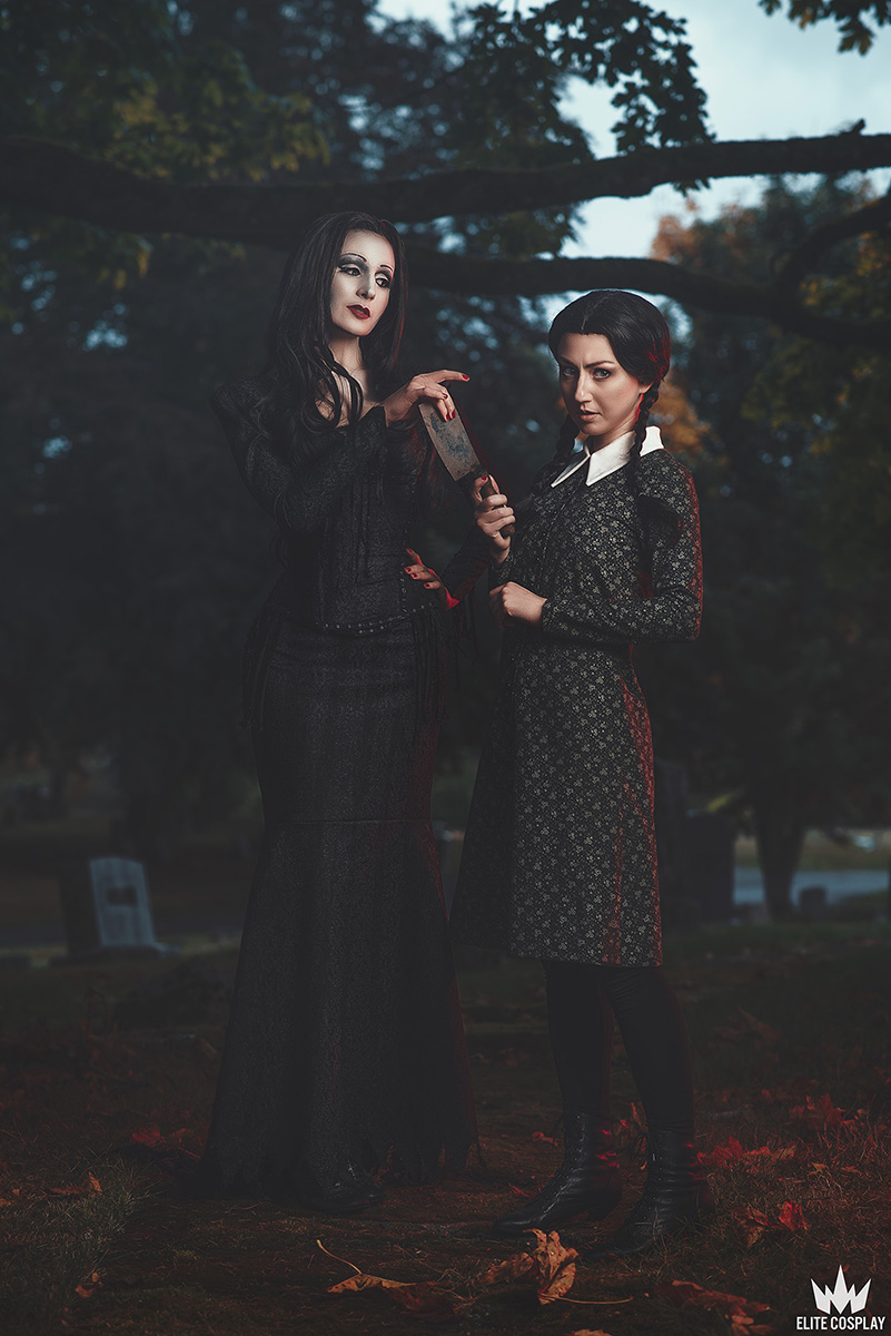 Addams-Family-Cosplay-Elite-Cosplay21