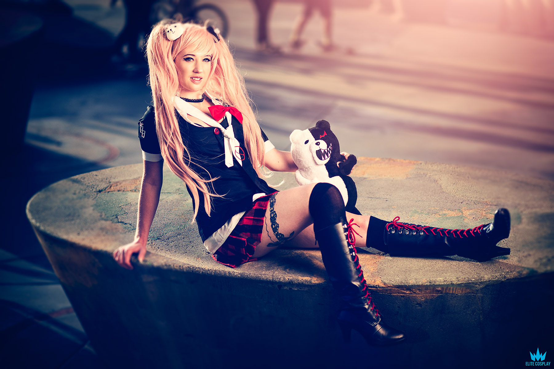 Косплеерша видео. Элита косплей. Косплей красиво. Видео косплей. Jessica Nigri Junko Enoshima.