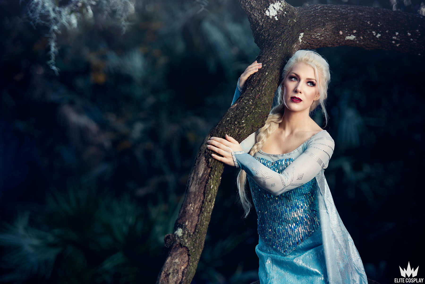 Elsa Cosplay Kristen Hughey